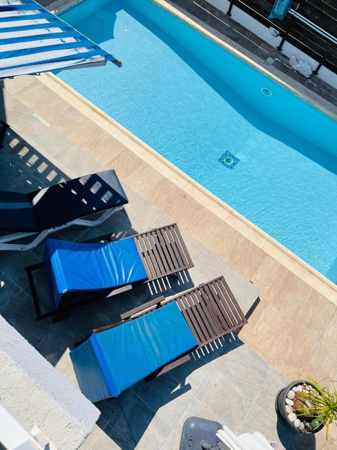 Peaceful Townhouse With Private Pool Near The Sea Daire Pafos Dış mekan fotoğraf